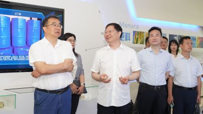 苏州市委副书记、政法委书记黄爱军莅临华昌调研指导